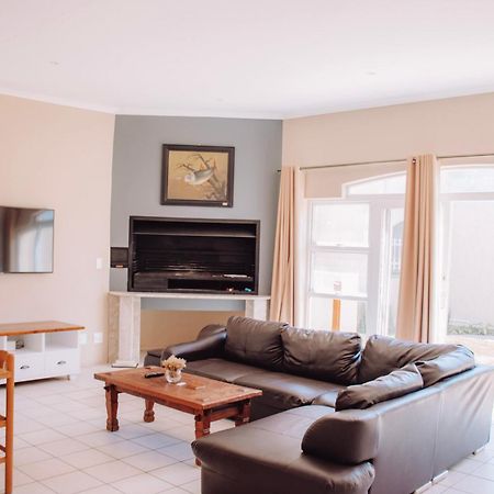Desert Dreams Bed And Breakfast Cc Walvis Bay Extérieur photo