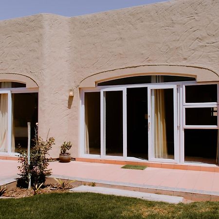 Desert Dreams Bed And Breakfast Cc Walvis Bay Extérieur photo