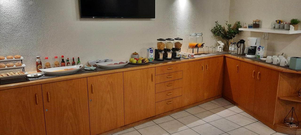 Desert Dreams Bed And Breakfast Cc Walvis Bay Extérieur photo
